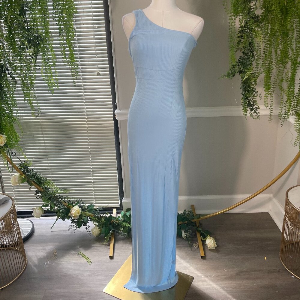 (NWOT) Fashion Queen | Light Blue Midi Dress